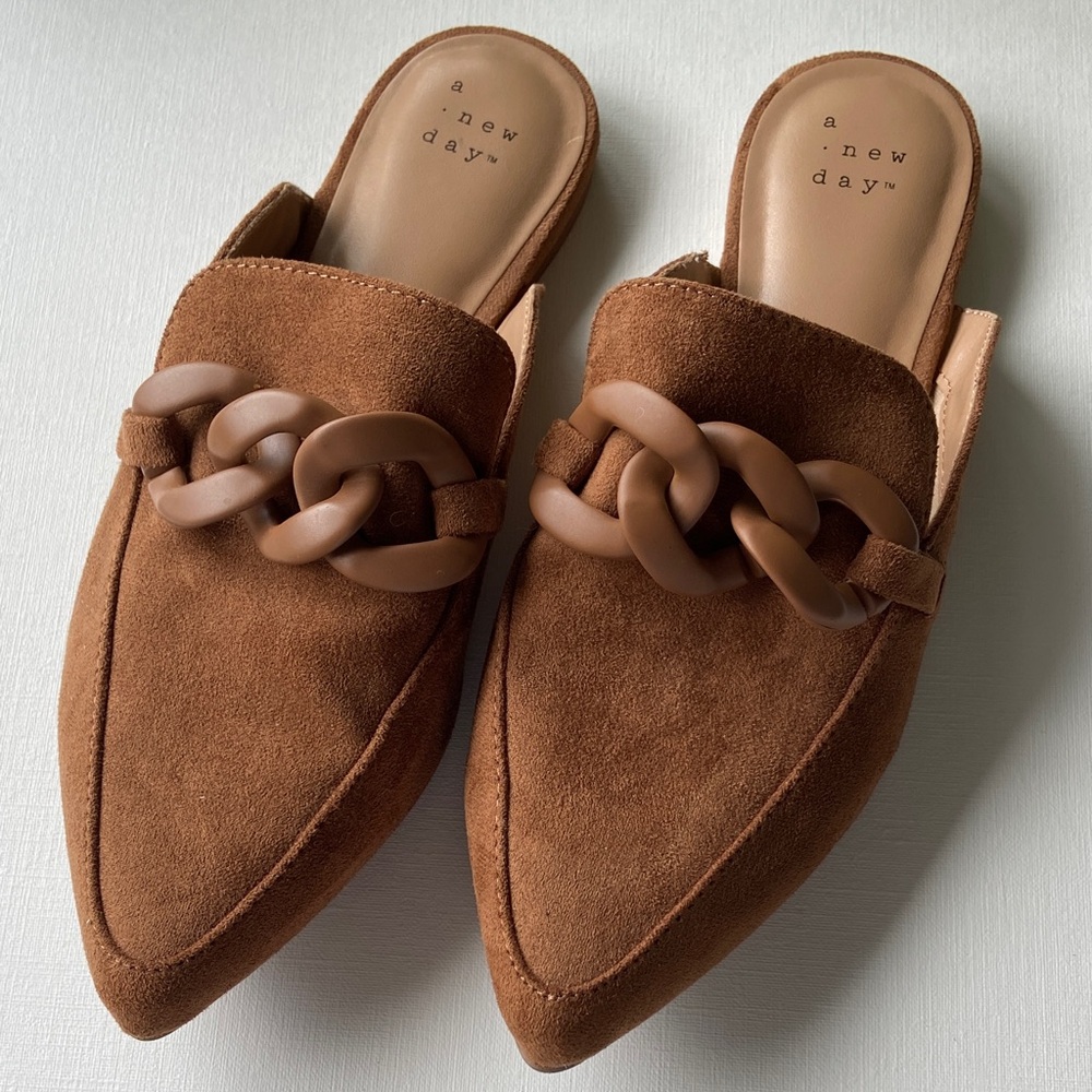 A New Day Mules Chestnut Suede Pointed Chain-Link 6.5